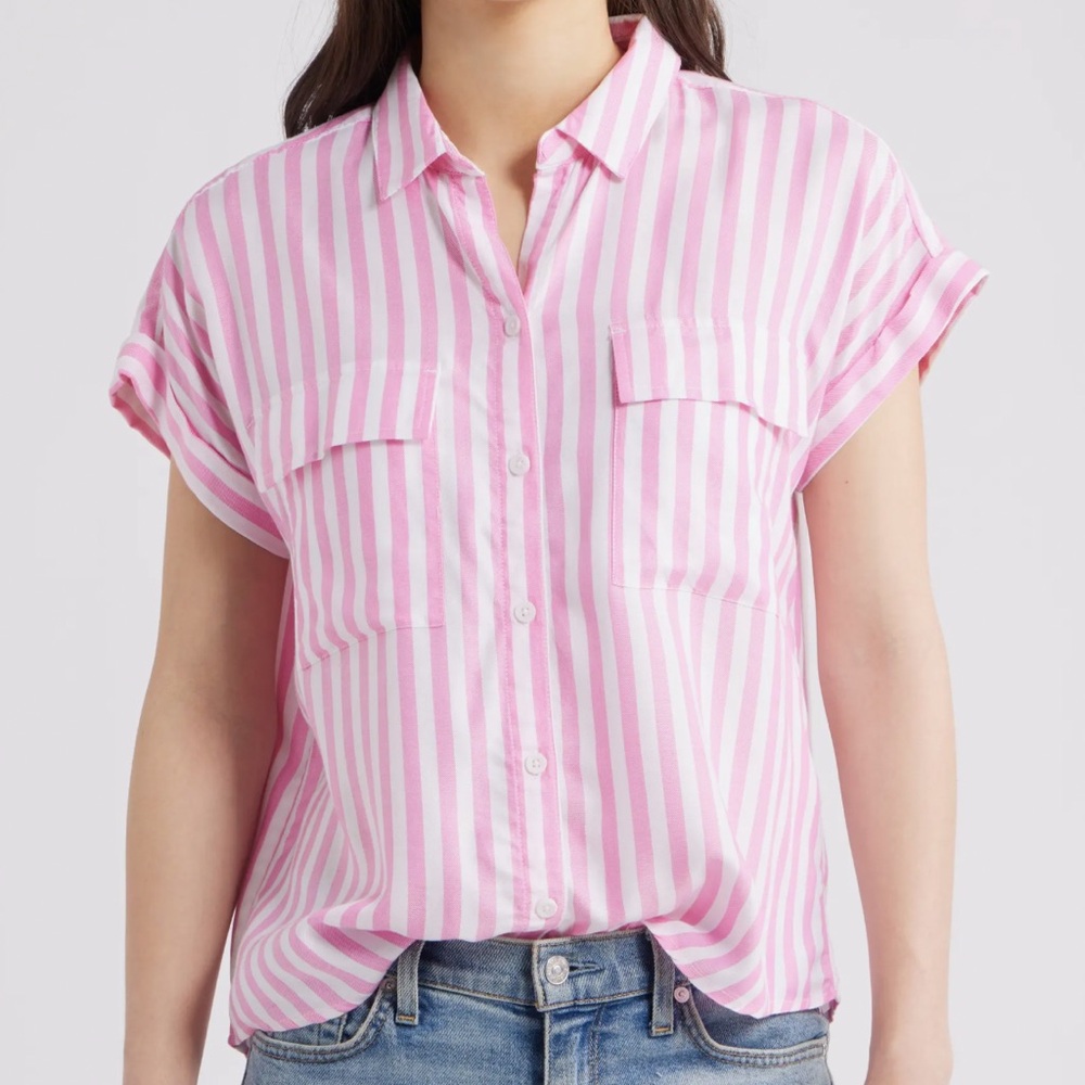 BeachLunchLounge Kaiana Stripe Short Sleeve Button-Up Shirt Pink Size Medium